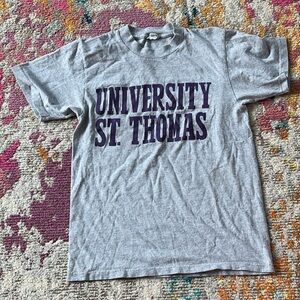 Vintage 1990s University of St. Thomas College 90s Crewneck Tee Tshirt